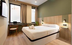 Ola Living Chamartín Studios